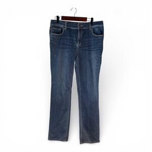 Chico’s Platinum Denim Straight legged jeans Chico’s size 1 (Sz 8 Medium)